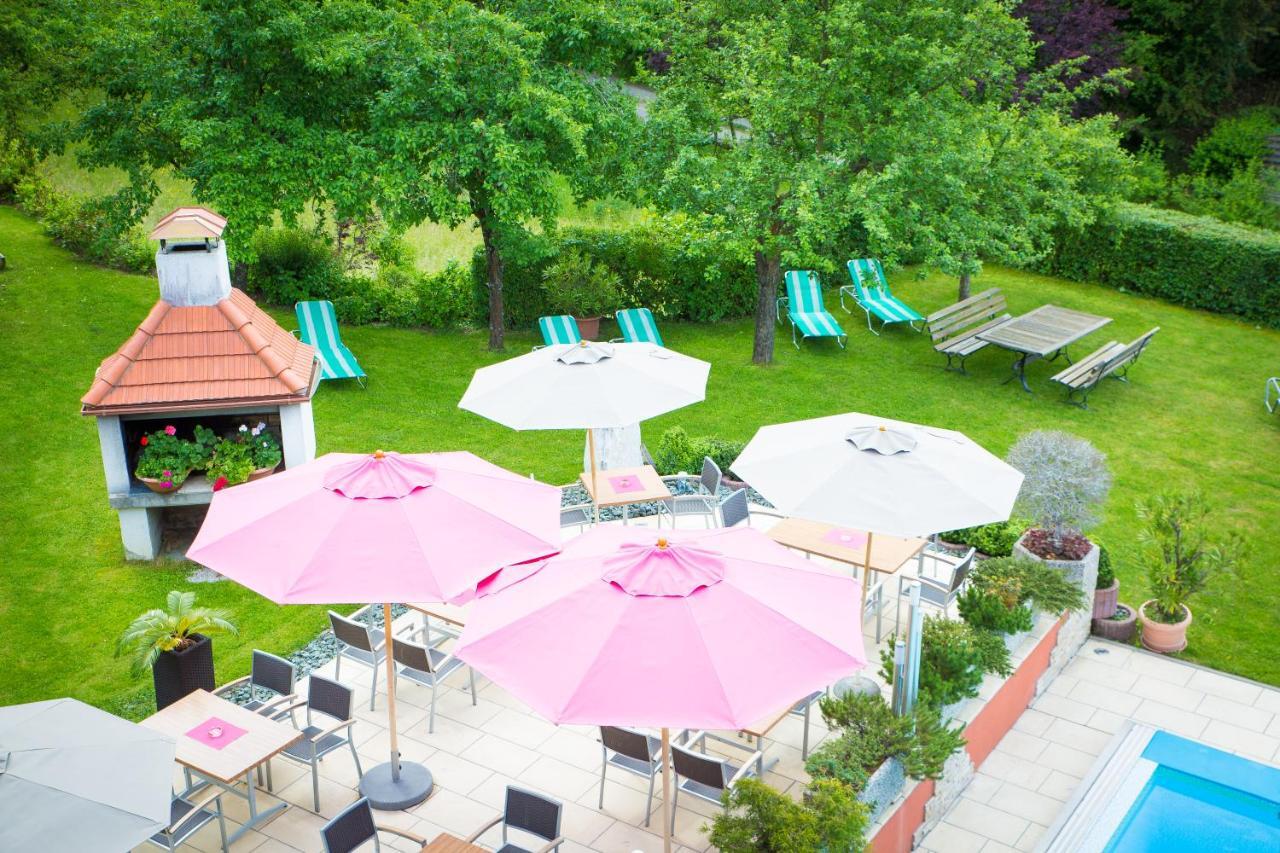 Hotel Restaurant Thadeushof Techelsberg Exterior foto